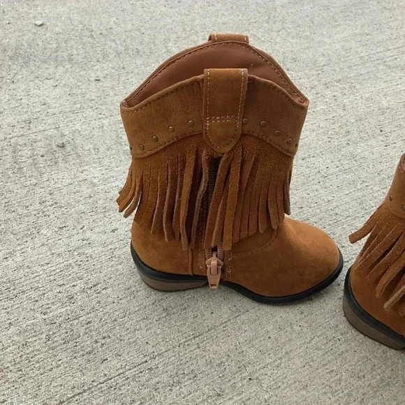 New Genuine Kids From OshKosh Boots Suede Fringe Toddler Size 5 Brown NO TAGS - Picture 4 of 7